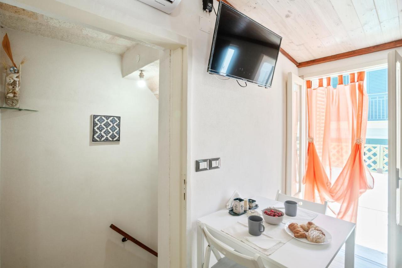 Tiny House 19 Terrace Aparment Apartment Polignano a Mare Exterior photo