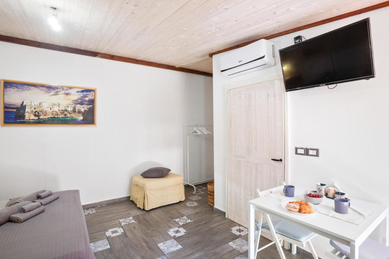 Tiny House 19 Terrace Aparment Apartment Polignano a Mare Exterior photo